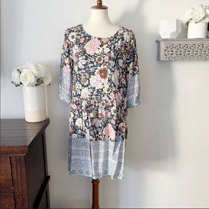 Umgee floral print shift dress pastel tones size small new with tags